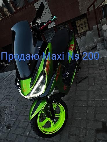 скутер новые: Макси-скутер Yamaha, 200 куб. см, Бензин, Новый — 2