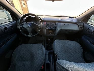 6: Honda HR-V: 1999 г., 1.6 л, Механика, Бензин, Кроссовер — 10
