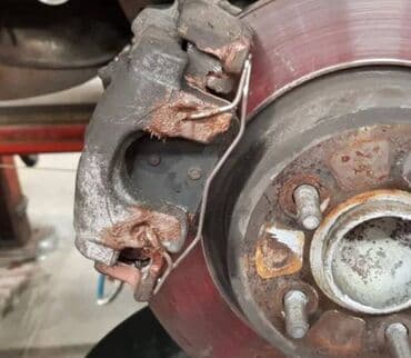 infinity: Пружина тормозного суппорта На японские авто Новые, в наличии В — 3