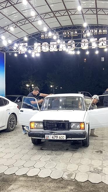 ВАЗ (ЛАДА) 2107: 2004 г., 1.6 л, Механика, Бензин, Седан
