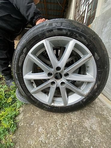Колеса в сборе 215 / 55 / R 17, Лето, Б/у, Комплект, Легковые, Литые, отверстий - 5 at lalafo.kg Колеса в сборе 215 / 55 / R 17, Лето, Б/у, Комплект, Легковые, Литые, отверстий - 5