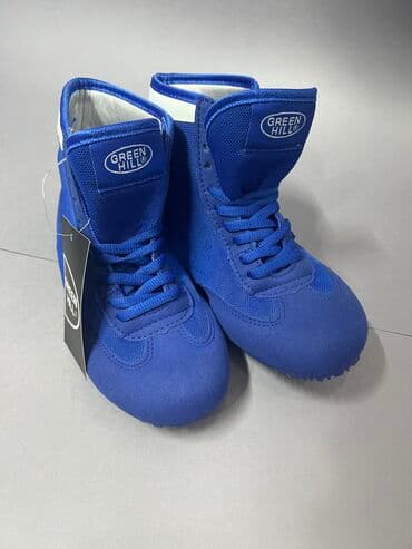 футбольные бутсы predator: Борцовки Green Hill
Размеры: 31-43
Материал верх из замши — 2