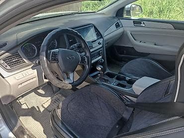 sprinter 516: Hyundai Sonata: 2019 г., Гибрид, Седан — 5