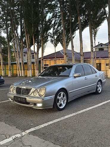 e500 124: Mercedes-Benz E-Class: 2000 г., 3.2 л, Автомат, Бензин, Седан — 3