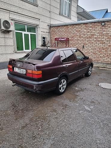 vento автомат: Volkswagen Vento: 1993 г., 2 л, Механика, Бензин, Седан — 1