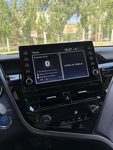 Toyota Camry: 2022 г., 2.5 л, Автомат, Гибрид, Седан — 9