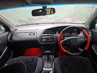 Honda Torneo: 2000 г., 2 л, Автомат, Бензин, Седан