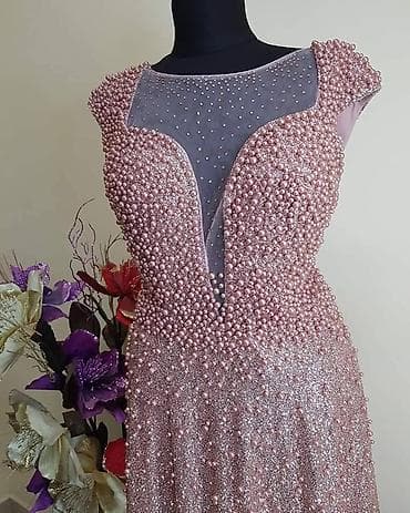 Джинсы: Продаю новое, уникальное платье. Оно очень красивое. Размер 44-46 — 2