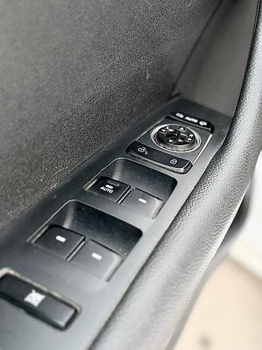 Hyundai Sonata: 2018 г., 2 л, Автомат, Бензин, Седан — 10