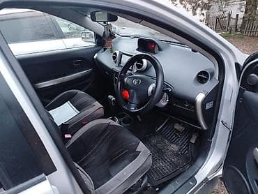 mr 2: Toyota ist: 2004 г., 1.5 л, Автомат, Бензин, Хэтчбэк — 2