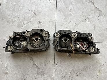 led lights: Комплект передних фар Mercedes-Benz 2008 г., Б/у, Аналог — 2