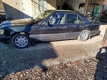 motor bikes: Mercedes-Benz W124: 1991 г., Механика, Бензин, Седан — 2