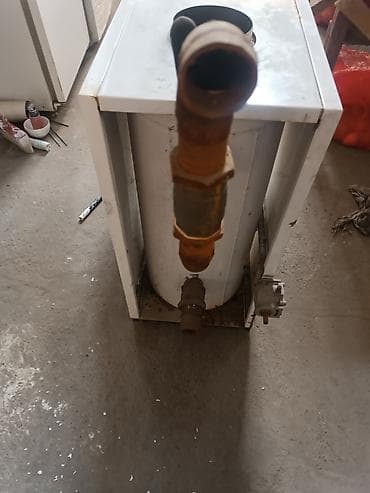 Печи и комплектующие: Газовый котёл, мощность 10 кВт, в хорошем состоянии, полностью — 4