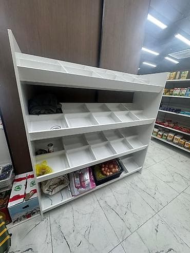 Полки, стеллажи: Торговый Полка Состояние идеально. 3 Полка 60 тысяч сделано Срочно — 3