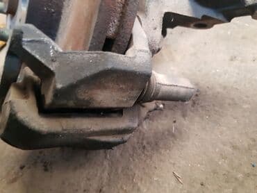 калотка хонда фит: Mazda Familia 323 передний правый суппорт тормоза, Мазда Фамилия — 3