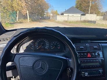 Продажа авто: Mercedes-Benz E-Class: 1996 г., 2.8 л, Автомат, Бензин, Седан — 4