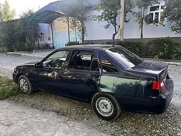 nissan sani: Daewoo Nexia: 2008 г., 1.5 л, Механика, Бензин, Седан — 4