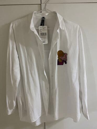 СРОЧНО ПРОДАЮТСЯ НОВЫЕ РУБАШКИ! Есть размеры зеленого,малинового и