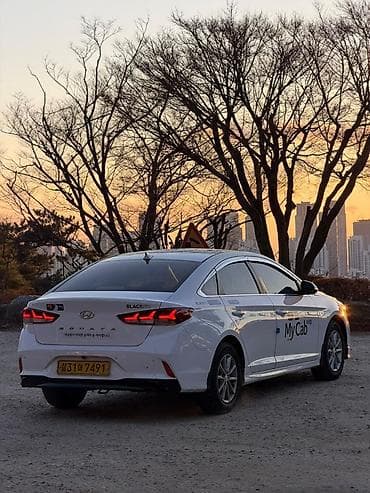 sonata 2014: Hyundai Sonata: 2021 г., Автомат, Бензин, Седан — 3