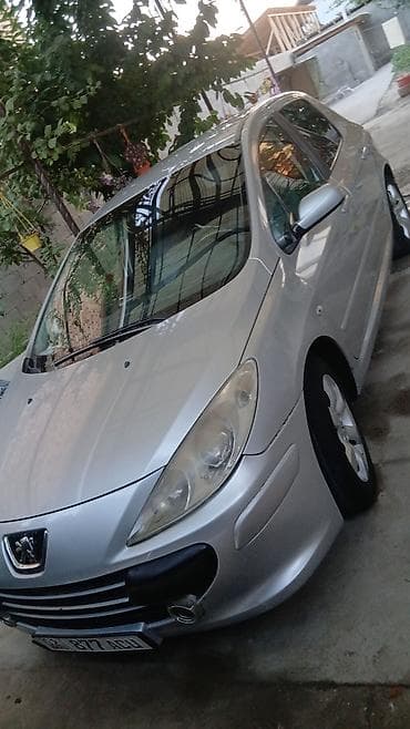 Peugeot 307: 2006 г., 1.6 л, Автомат, Бензин, Хетчбек lalafo.kg да Peugeot 307: 2006 г., 1.6 л, Автомат, Бензин, Хетчбек