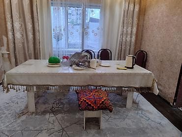 Кухонный стол, Б/у, Прямоугольный, Нераскладной at lalafo.kg Кухонный стол, Б/у, Прямоугольный, Нераскладной