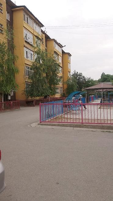 4 комнаты, 77 м², 105 серия, 1 этаж, Косметический ремонт