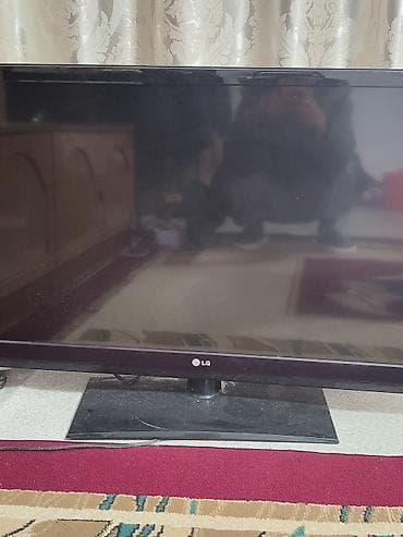 Модемы и сетевое оборудование: Монитор, LG, Б/у — 1