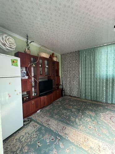 продаю дом жениш: Дом, 100 м², 4 комнаты, Собственник, Старый ремонт — 9