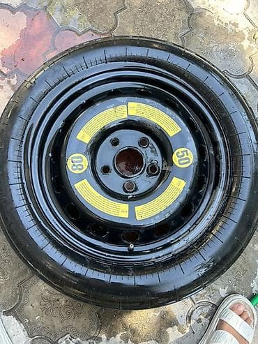 шина запаска: Докатка (запасное колесо «space saver») на стальном диске — 1
