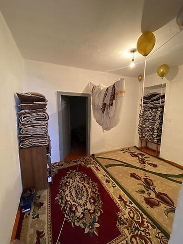 кантейнер 40 т: Продаётся одноэтажный кирпичный дом с прилегающим двором и капитальным — 10
