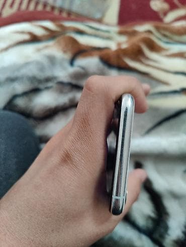 кулер бу: IPhone 11 Pro, Б/у, 512 ГБ, Серебристый, Чехол, 98 % — 6