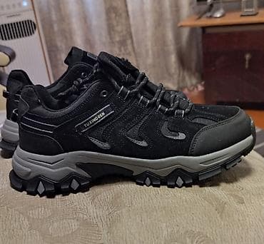 обувь новые: Продаю 45 размер — 2