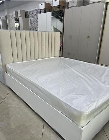 2х яростный кровать: Двуспальная кровать, С мягким изголовьем, длина - 200 см — 3