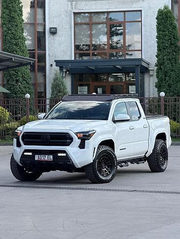 stop: Toyota Tacoma: 2024 г., 2.4 л, Автомат, Бензин, Пикап — 4