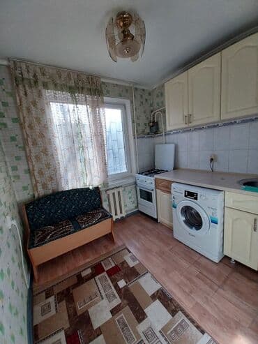 квартира с поцилением: 1 комната, 32 м², 104 серия, 3 этаж — 3