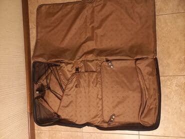 чемодан дорожный бу: Продаю портплед(сумка-чехол для костюмов и личных вещей). Производство — 6