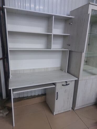 двухъярусная кровать и письменный стол: Письменный стол, Новый — 3