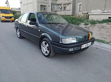 Транспорт: Volkswagen Passat: 1989 г., 1.8 л, Механика, Бензин, Седан — 1