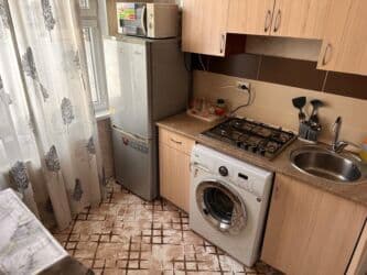 посуточно дом: 1 бөлмө, Душ кабинасы, Жаздык, жууркан-төшөк каптары, Кондиционер — 3