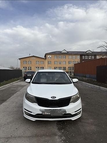 здаю в аренду автомойку: Сдаю Kia Rio под такси, Долгосрочно, | Залог — 1
