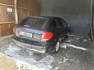 Kia Rio: 2003 г., Механика, Бензин, Хэтчбэк — 5
