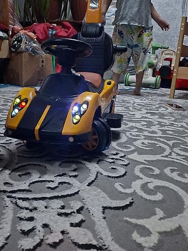 Игрушки: Детская каталка-машинка с ручкой для родителей - Тип: прогулочная — 1