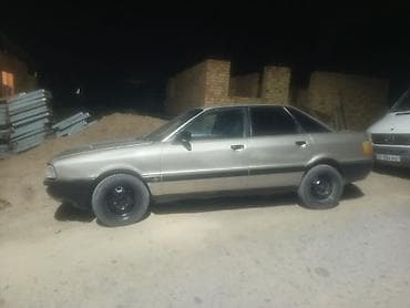 mtz 80: Audi 80: 1987 г., 1.8 л, Механика, Седан — 1