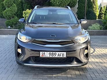 mazda cronos: Kia Stonic: 2018 г., 1.4 л, Автомат, Бензин, Кроссовер — 3