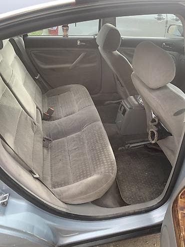 Volkswagen: Volkswagen Passat: 2001 г., 2 л, Механика, Бензин, Седан — 8