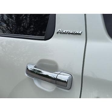 Toyota Sequoia: 2019 г., 5.7 л, Автомат, Газ, Внедорожник — 10