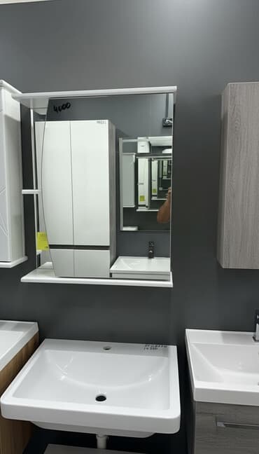 шкаф с зеркалом в ванную: Шкаф для одежды, Прямой, МДФ — 1