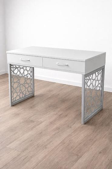 Сейфтер: Трюмо с двумя выдвижными ящиками и декоративными металлическими — 2