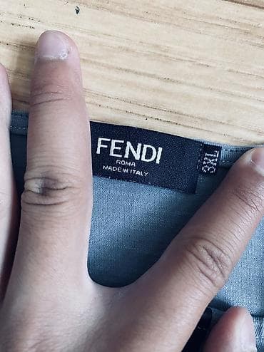 tech flece: Продаю мужскую футболку от бренда FENDI В отличном состоянии и — 3