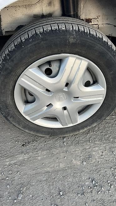 Шиналар 185 / 60 / R 14, Колдонулган, Комплект, Nokian